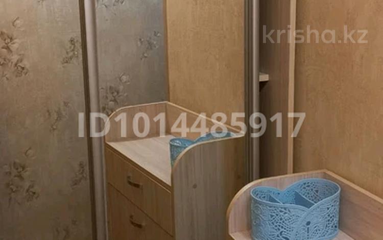 1-комнатная квартира · 29 м² · 2/5 этаж, Бектурова 71 за 135 000 ₸ в Павлодаре — фото 2