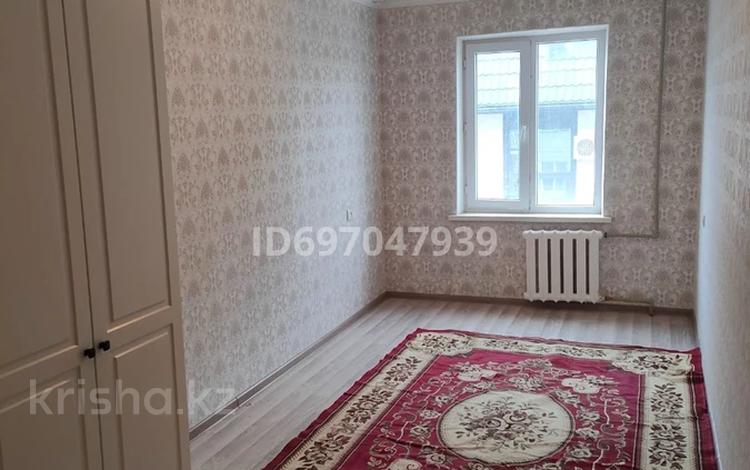 3-бөлмелі пәтер · 60 м² · 4/5 қабат, 2микрорайон 3а, бағасы: 25 млн ₸ в Конаеве — фото 12