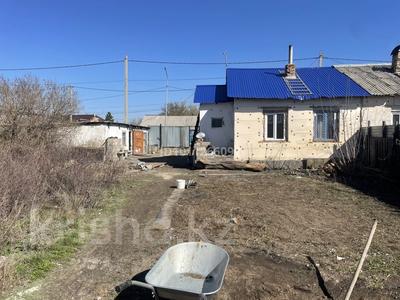 Часть дома · 2 комнаты · 60 м² · 6.8 сот., мкр Михайловка , Дальняя — Находится перед мостом дск за 9 млн ₸ в Караганде, Казыбек би р-н