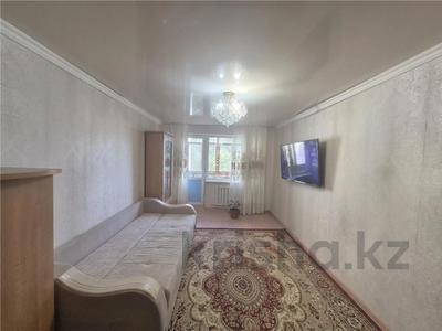 3-бөлмелі пәтер · 62.1 м² · 5/5 қабат, 14-шағынаудан, бағасы: 10.5 млн ₸ в Караганде, Алихана Бокейханова р-н