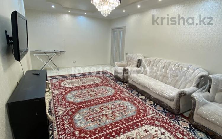 3-комнатная квартира · 101.5 м² · 6/9 этаж, Сыганак 33 за 450 000 ₸ в Астане, Есильский р-н — фото 2