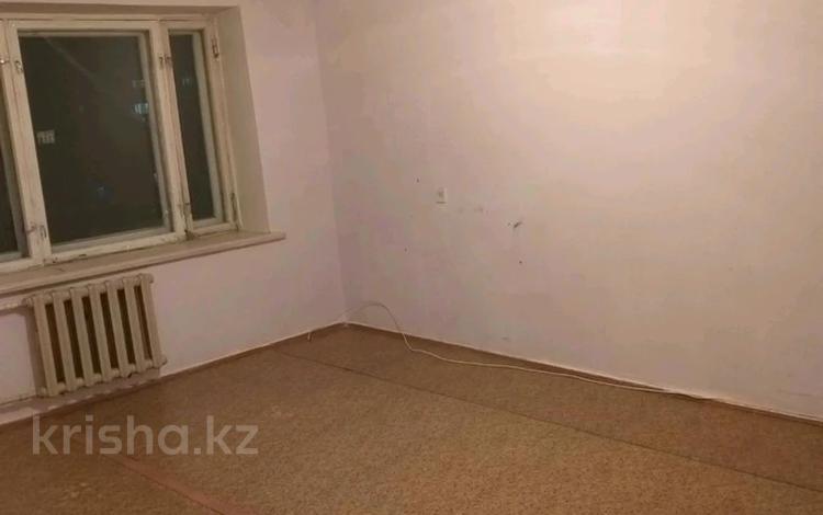 2-комнатная квартира, 44 м², 1/5 этаж помесячно, Жастар за 90 000 〒 в Талдыкоргане — фото 2