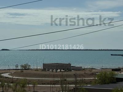 2-комнатная квартира · 42 м² · 5/5 этаж, ул. Желтоксан за 9 999 〒 в Балхаше
