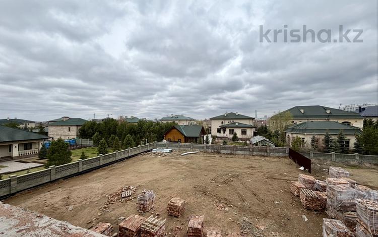 Отдельный дом · 8 комнат · 700 м² · 20 сот., Депутатский городок за 650 млн 〒 в Астане — фото 2