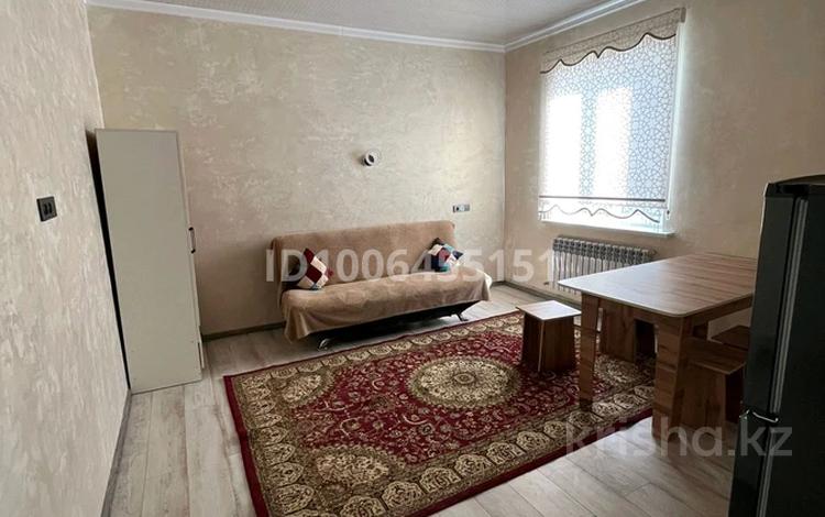 1-бөлмелі пәтер · 27 м² · 1/1 қабат, Новостройка 8 — Частный дом Нуркент 25үй ақ, жасыл крышалы жер үйде, бағасы: 120 000 ₸ в Жаркенте — фото 6