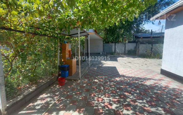 Дом · 4 комнаты · 100 м², Алибаева 49 за 6 000 ₸ в Коктума — фото 2