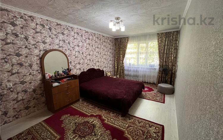 3-комнатная квартира · 64 м² · 3/5 этаж, Майкудук, 16й микрорайон за 13.5 млн ₸ в Караганде, Алихана Бокейханова р-н — фото 7