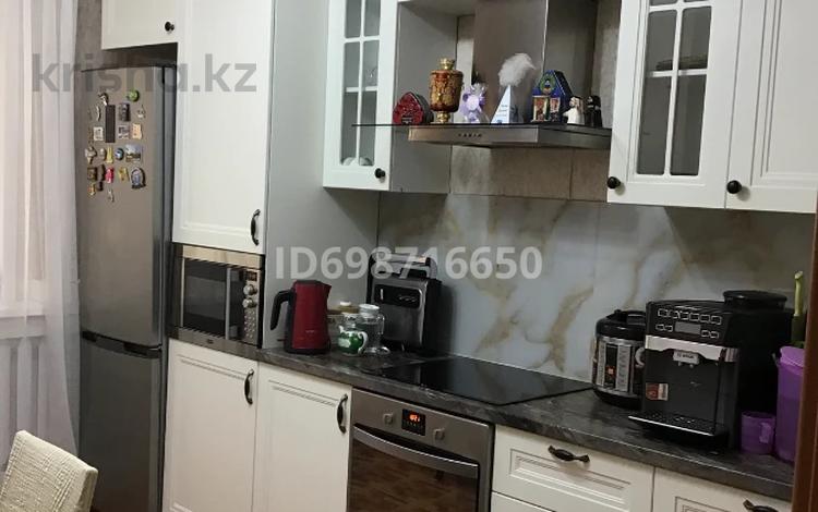 4-комнатная квартира · 113 м² · 5/16 этаж, Абая 8 — Абая-Сарыарка за 62 млн ₸ в Астане, Сарыарка р-н — фото 2