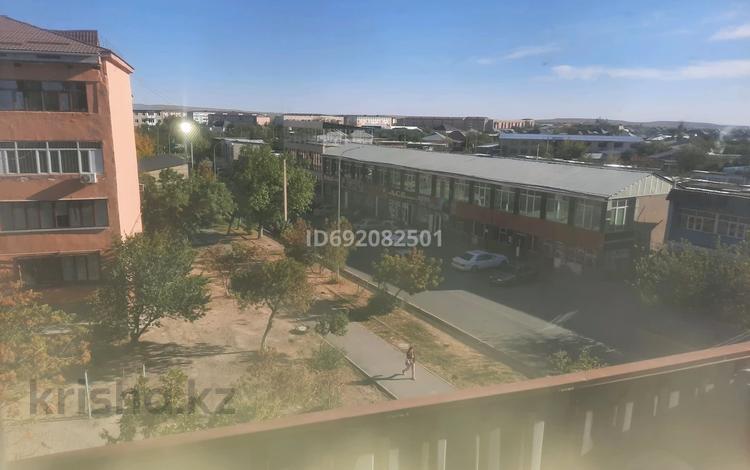 2-бөлмелі пәтер · 50 м² · 4/5 қабат, Толеби — 1школа, бағасы: 8.5 млн ₸ в Кентау — фото 2