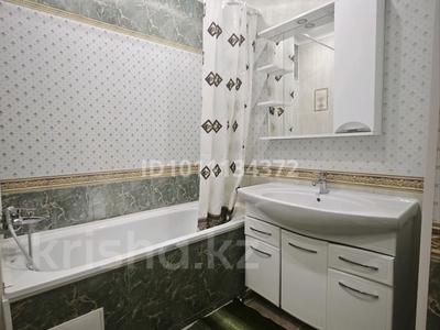 1-комнатная квартира · 48 м² · 3/9 этаж, 5мкр 7 за 130 000 〒 в Аксае