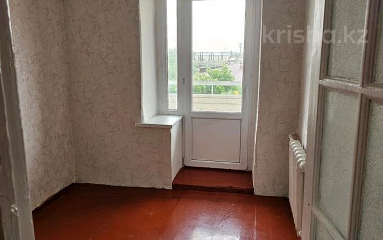 3-бөлмелі пәтер · 60 м² · 5/5 қабат, Улы Дала 3, бағасы: 13.5 млн ₸ в Павлодаре — фото 2