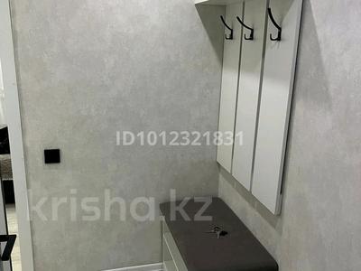 1-комнатная квартира · 32 м² · 2/5 этаж, ул. Жанибека Карменова 53 за 160 000 ₸ в Семее, Красный Кордон