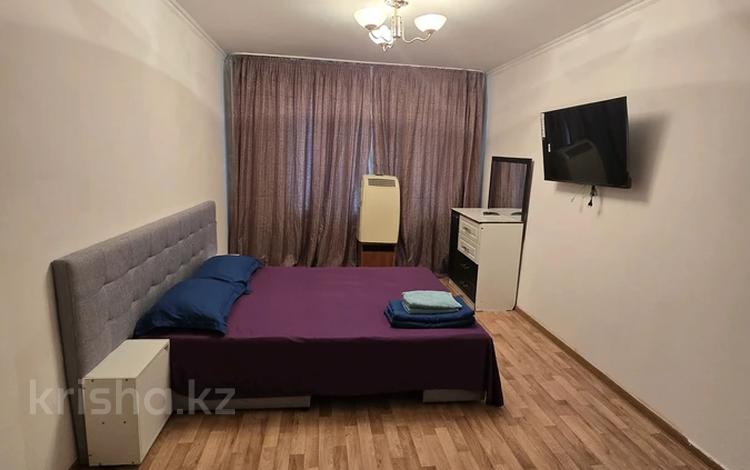 1-комнатная квартира · 35 м² · 1/4 этаж, мкр №10 А 11 — Шаляпина Береговой за 1 500 〒 в Алматы, Ауэзовский р-н — фото 2
