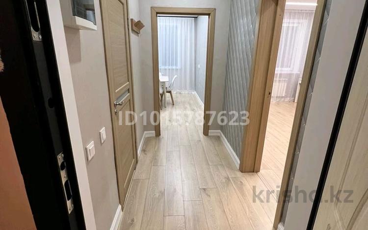 1-комнатная квартира · 45 м² · 9/9 этаж, мкр Жас Канат, Хасангалиева 1/19 за 250 000 ₸ в Алматы, Турксибский р-н — фото 2