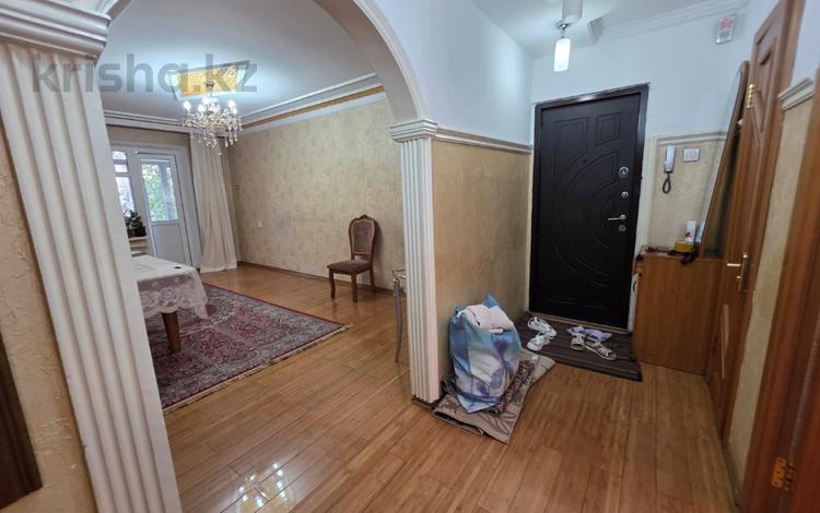 4-комнатная квартира · 84 м² · 3/5 этаж, мкр Айнабулак-4 за 69 млн ₸ в Алматы, Жетысуский р-н — фото 2