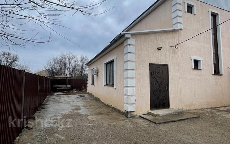 4-бөлмелі пәтер · 150 м² · 2 қабат, мкр Кадыра Мырза-Али, светлая 32/1, бағасы: 40.5 млн ₸ в Уральске — фото 2