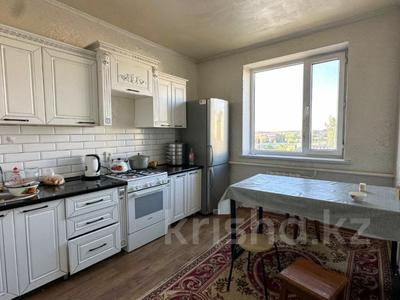 2-бөлмелі пәтер · 56 м² · 3/3 қабат, Мкр Восточный 57, бағасы: 15.3 млн ₸ в Талдыкоргане, мкр военный городок Жулдыз
