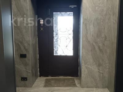 2-комнатная квартира · 58.4 м² · 5/10 этаж, мкр. Алтын орда за 22.5 млн ₸ в Актобе