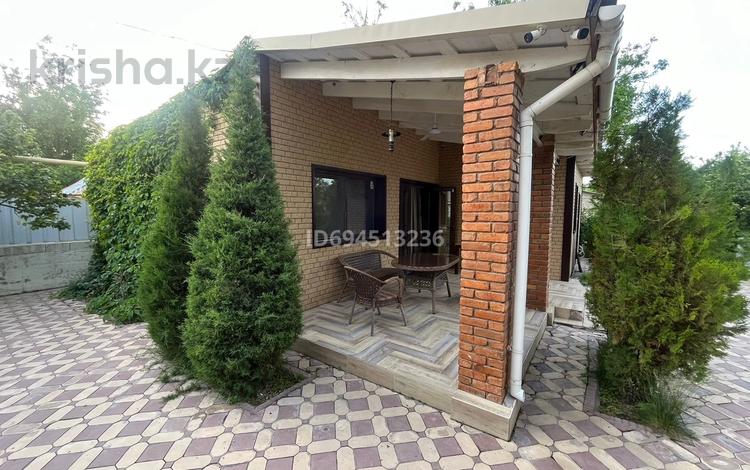 Дача · 3 комнаты · 90 м² · 8 сот., мкр Бозарык , Абай жолы 56 — Абай жолы 56 за 33 млн 〒 в Шымкенте, Абайский р-н — фото 13