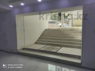 Еркін, кеңселер, дүкендер мен бутиктер · 190 м², бағасы: 350 000 ₸ в Актау, 28А мкр