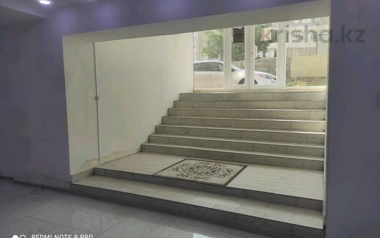 Еркін, кеңселер, дүкендер мен бутиктер · 190 м², бағасы: 350 000 ₸ в Актау, 28А мкр — фото 2