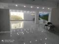 Еркін, кеңселер, дүкендер мен бутиктер · 190 м², бағасы: 350 000 ₸ в Актау, 28А мкр — фото 7