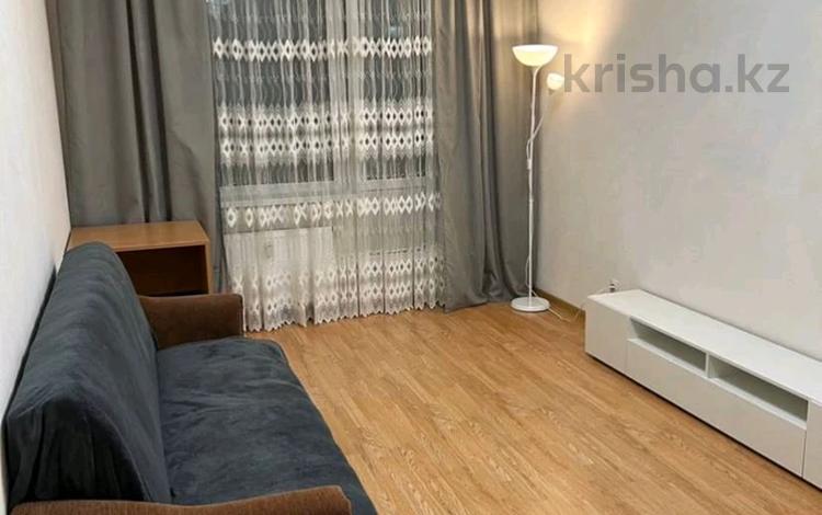 2-комнатная квартира, 60 м², 5/9 этаж помесячно, Сейфулина 8