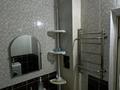 2-комнатная квартира, 58 м², 1/5 этаж помесячно, мкр Аксай-5 — Момушулы жубанова за 250 000 〒 в Алматы, Ауэзовский р-н