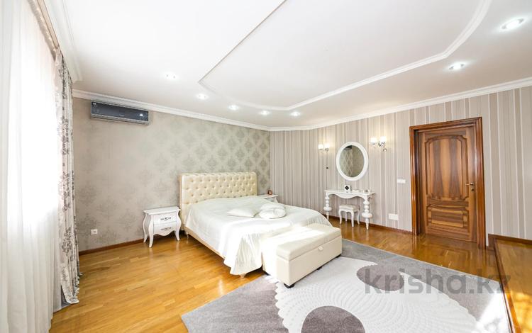 Отдельный дом · 5 комнат · 470 м² · 14 сот., Токпанова 56 за 300 млн 〒 в Астане — фото 2