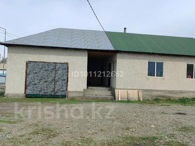 Отдельный дом · 3 комнаты · 70 м² · 24 сот., Абая 82 а 82 а — Абая Огизбаева за 12 млн ₸ в 