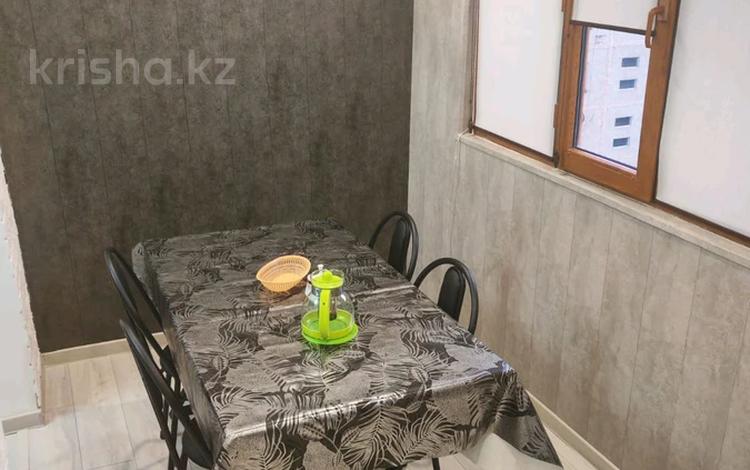 3-бөлмелі пәтер · 72 м² · 7/9 қабат, Байтерекова 57 — Микрорайон Отрар, бағасы: 250 000 ₸ в Шымкенте, Туран р-н — фото 34