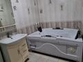 Жеке үй · 5 бөлме · 280 м² · 10 сот., Горпромторг 1, бағасы: 36 млн ₸ в Актобе, жилой массив Акжар-2 — фото 9