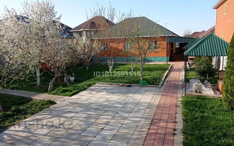 Отдельный дом · 4 комнаты · 137 м² · 8 сот., Алтын дан 7 за 55 млн ₸ в Каскелене — фото 2
