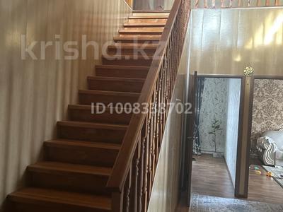 Жеке үй · 9 бөлме · 200 м² · 200 сот., мкр Ынтымак — Мира 86, бағасы: 1 млн ₸ в Алатау