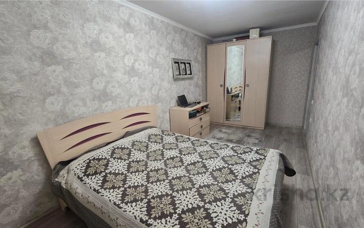 3-комнатная квартира · 57 м² · 5/5 этаж, мкр Новый Город, Назарбаева — Средняя школа №62, Ясли-сад №23 "Акниет", Ясли-сад №134 "Гаухар", Республиканская Школа Жас Ұлан, Международная Бизнес-Академия (КУБУП) за 19 млн ₸ в Караганде, Казыбек би р-н — фото 2