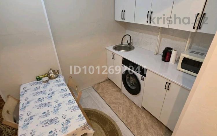 1-комнатная квартира · 38 м² · 3/5 этаж, мкр Аса 23 — Брак и семья за 11.3 млн ₸ в Таразе — фото 2