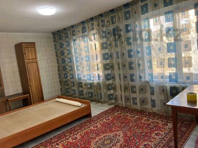 3-комнатная квартира, 64 м², 3/5 этаж помесячно, Назарбаева 116 за 135 000 〒 в Талдыкоргане