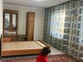 3-комнатная квартира, 64 м², 3/5 этаж помесячно, Назарбаева 116 за 135 000 〒 в Талдыкоргане — фото 2
