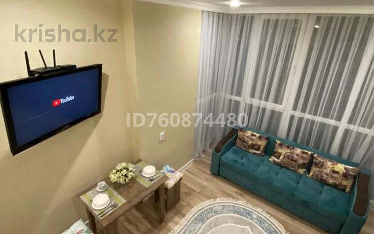 2-комнатная квартира · 44 м² · 5/20 этаж, мкр Юго-Восток, Мкр Орбита 44/2 — Арена Серика сапеева за 10 000 ₸ в Караганде, Казыбек би р-н — фото 2