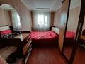 4-комнатная квартира, 63 м², 5/5 этаж, 40 лет победы за 10 млн 〒 в Шахтинске — фото 4