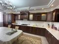 5-комнатная квартира · 205 м² · 3/4 этаж, мкр 8, Санкибай батыра 253/6 — Г Жубанова за 60 млн ₸ в Актобе — фото 11