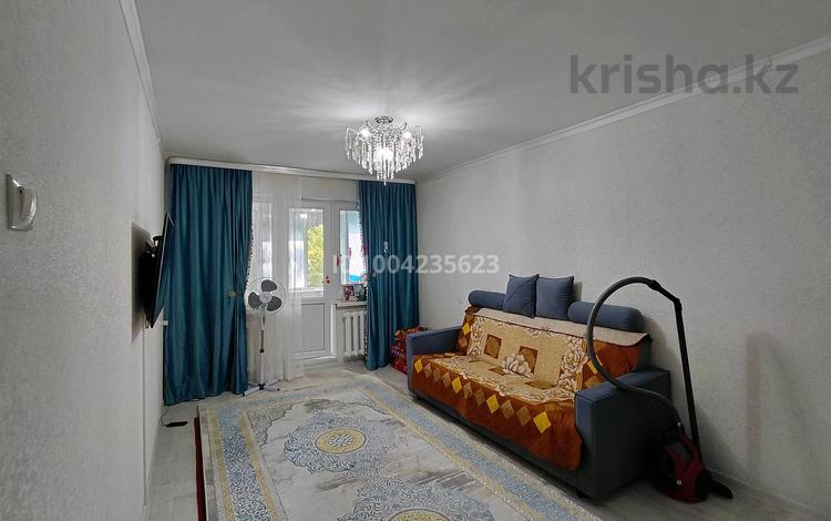 1-бөлмелі пәтер · 33.2 м² · 2/5 қабат, абая 54, бағасы: 14 млн ₸ в Уральске — фото 2