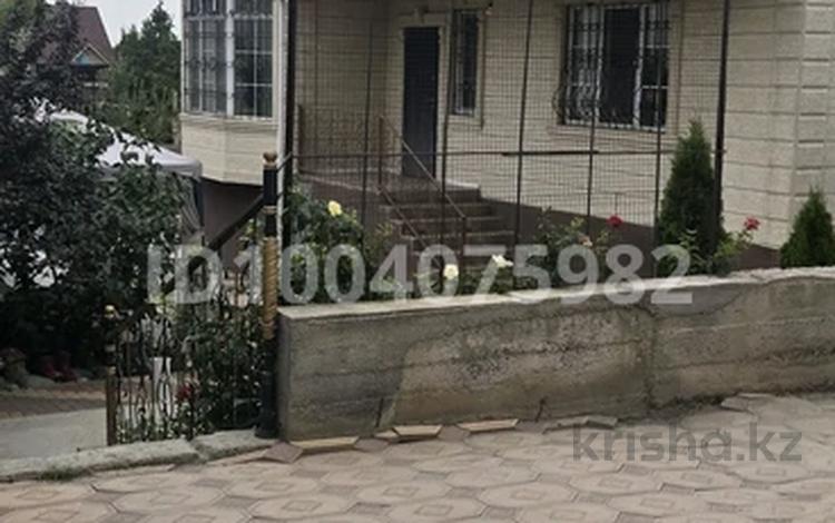 Отдельный дом · 6 комнат · 350 м² · 10 сот., мкр Курамыс, Балбырауын 46/10 за 155 млн ₸ в Алматы, Наурызбайский р-н — фото 2