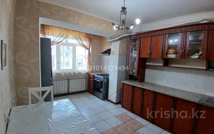3-комнатная квартира · 72 м² · 2/5 этаж, Сырым Каженбаева 2 за 21.5 млн ₸ в Атырау — фото 2