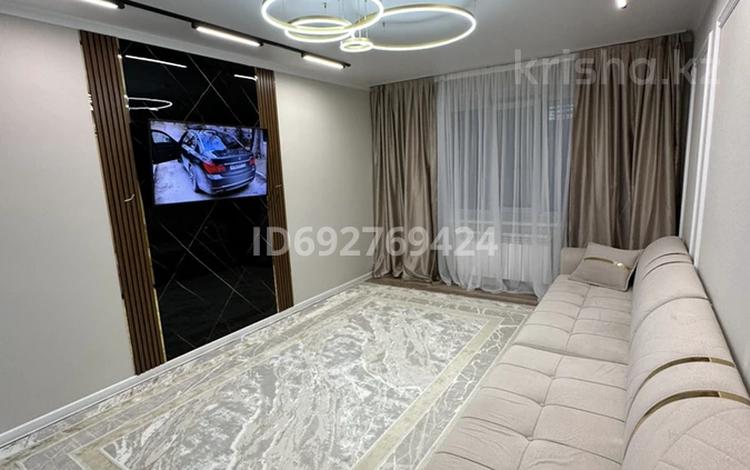 3-бөлмелі пәтер, 100 м², 7/9 қабат, мкр. Алтын орда 11т, бағасы: 37.5 млн 〒 в Актобе, мкр. Алтын орда — фото 2