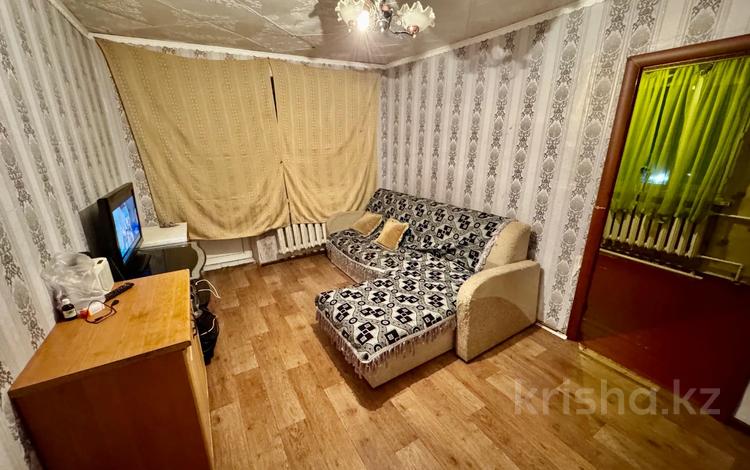 3-бөлмелі пәтер · 52 м² · 5/5 қабат, Сортировка, дружбы, бағасы: 9.5 млн ₸ в Караганде, Алихана Бокейханова р-н — фото 2