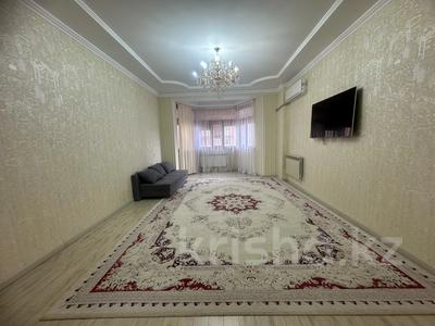 3-комнатная квартира · 135 м², 17-й мкр 7 за 330 000 ₸ в Актау