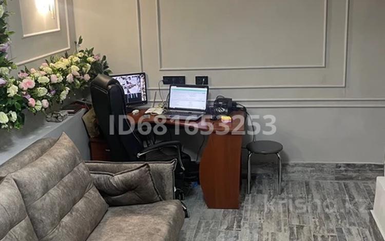 Свободное назначение, магазины и бутики, общепит, салоны красоты · 180 м² за 80 млн 〒 в Балхаше — фото 3