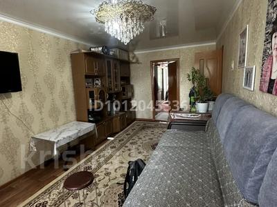 3-бөлмелі пәтер · 66 м² · 3/5 қабат, Мкр. Самал 9, бағасы: 17 млн ₸ в Таразе