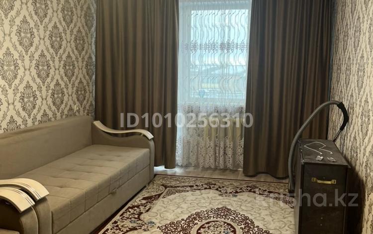 2-комнатная квартира · 48 м² · 4/5 этаж, Кенасары Касым 14 за 5.5 млн 〒 в  — фото 2